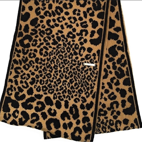 Michael Kors Infinity Scarf Leopard Reversible Winter Warm Fashion Animal Print - Picture 7 of 12